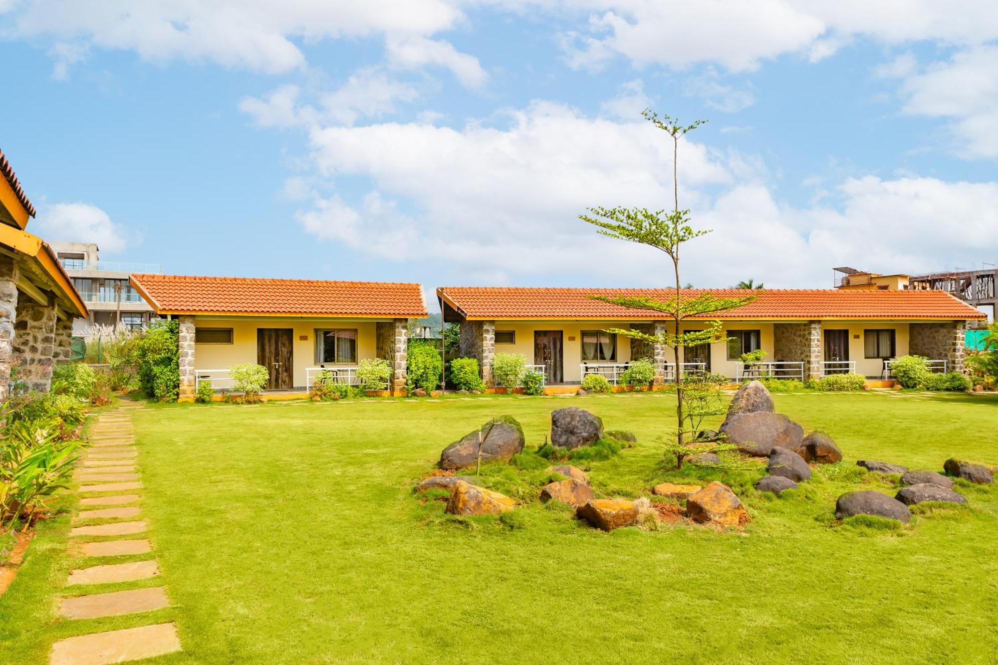 Casa Amora ロナバラ エクステリア 写真