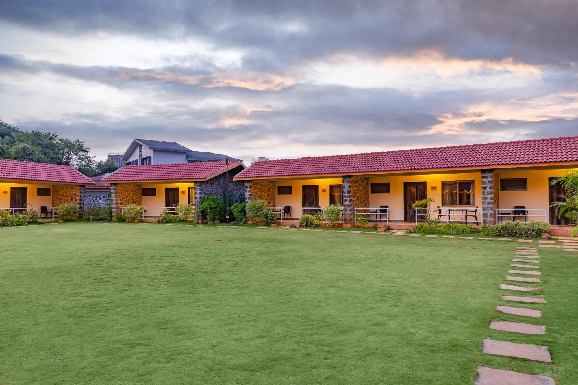 Casa Amora ロナバラ エクステリア 写真