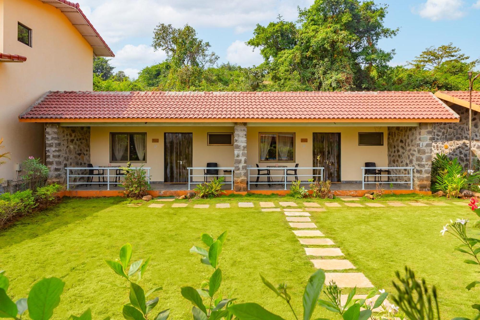 Casa Amora ロナバラ エクステリア 写真